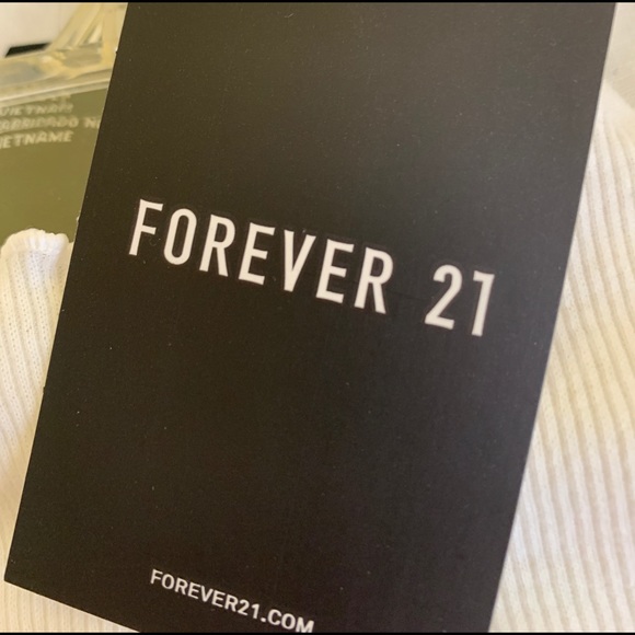 white ruffle tee - Picture 2 of 3